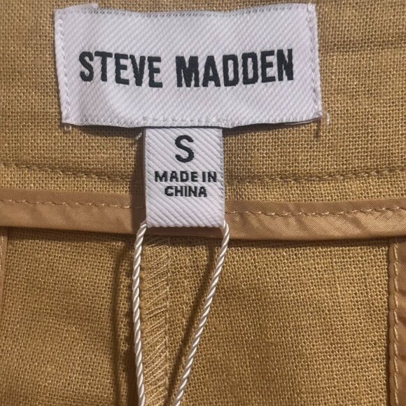 Steve Madden Women Small Linen pleated shorts Butterscotch collar - Picture 7 of 7